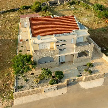 Lucija