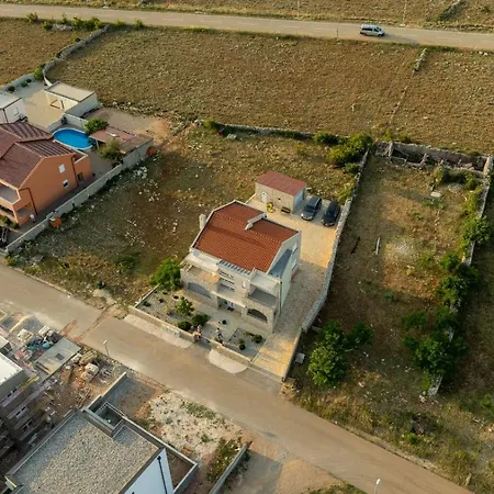 Lucija Apartmán *