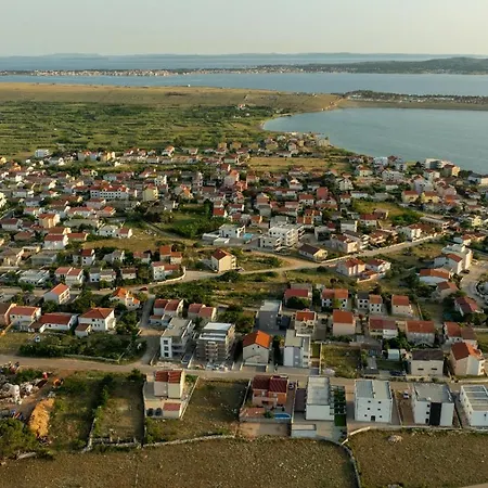 Apartmán Lucija Povljana